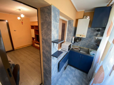 Apartament cu o camera de vanzare in zona Piata Marasti