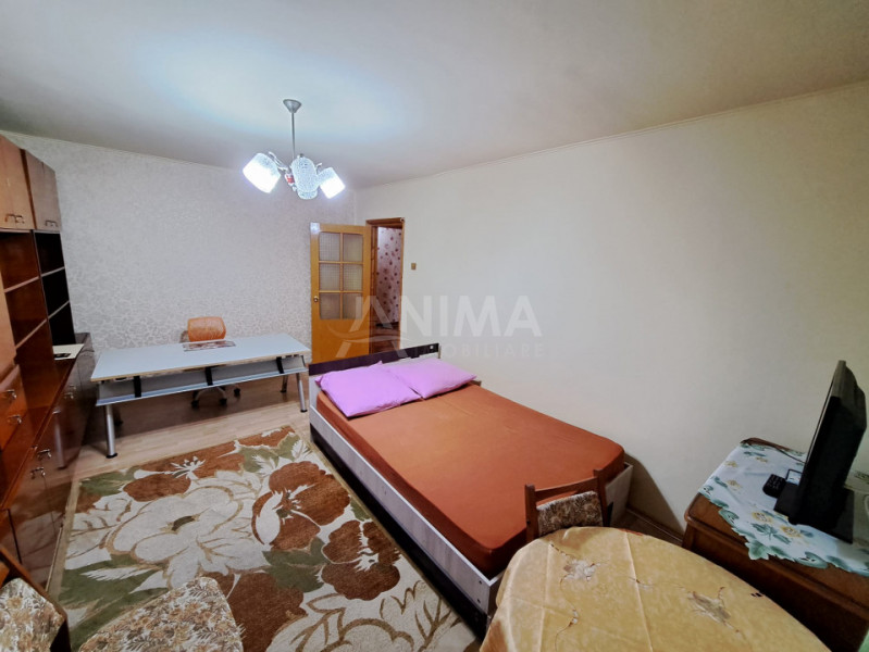 Apartament cu 3 camere de inchiriat, 2 bai, 2 balcoane, zona Marasti