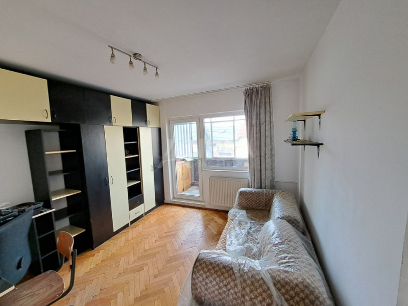 Apartament cu 3 camere, 2 bai, parcare, Marasti strada Buftea