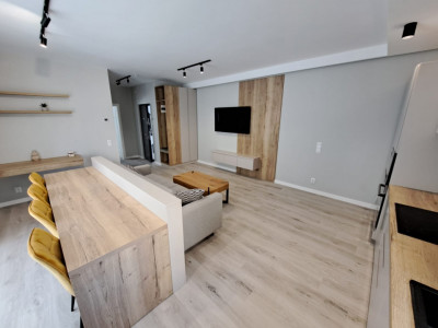 Apartament cu 2 camere, finisat mobilat modern, parcare, Buna Ziua