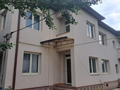 Casă spațioasă în Grigorescu, o alegere ideală pentru confort si liniste 