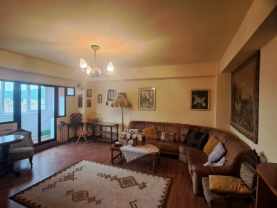 Apartament cu 4 camere, Calea Manastur, Cluj Napoca
