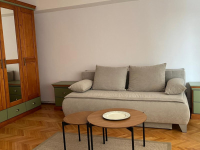 Apartament 3 camere decomandate, 82 mp, Piața Cipariu, parcare